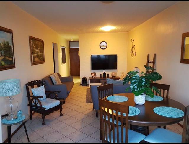 2 BEDROOM APARTMENT RENTED IN HUMEWOOD